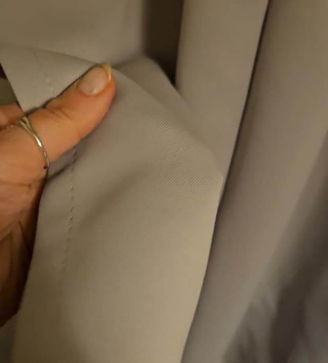 Detalle de Thermal blackout ring top curtains 66 x 90in