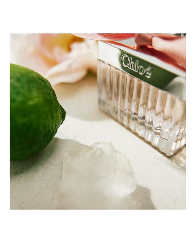 Thumbnail 4 de Chloé Eau de Parfum Lumineuse perfume 25% vidrio reciclado
