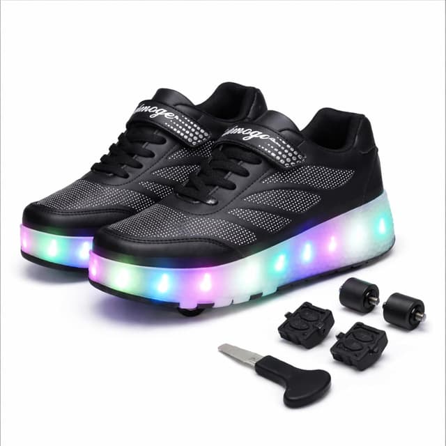 Detalle 2 de HUSKSWARE Kids Roller Shoes with Wheels (EU 27–40) – LED light-up retractable skate trainers