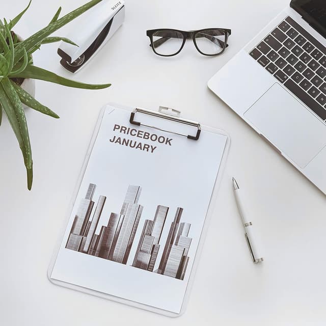 Detalle de Leitz WOW Portablocco A4 con clip in metallo, bianco