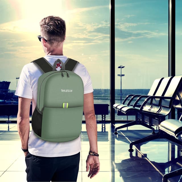Detalle 2 de Bekahizar Small Rucksack 15L Packable Backpack (Grey Green) – ultralight foldable daypack