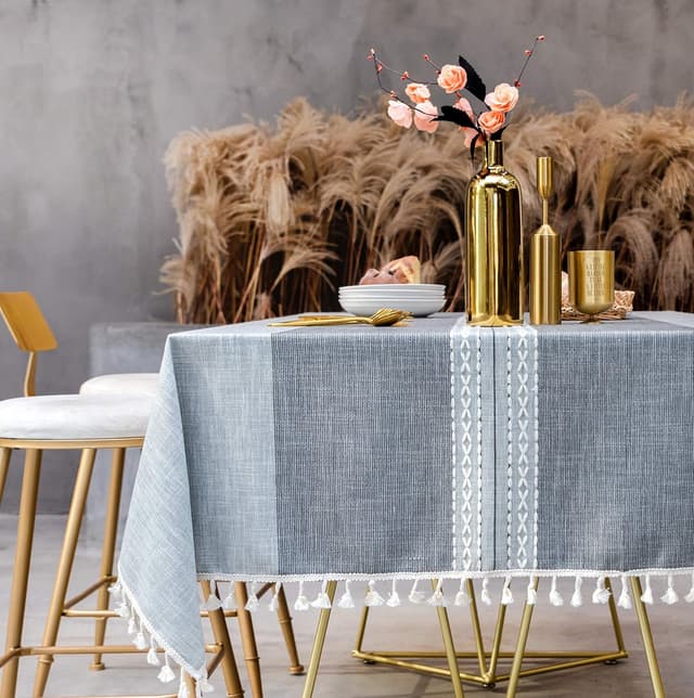 Detalle 2 de SUNBEAUTY wipeable rectangular cotton-linen tablecloth (60% cotton, 40% linen) 140x240cm grey with tassels
