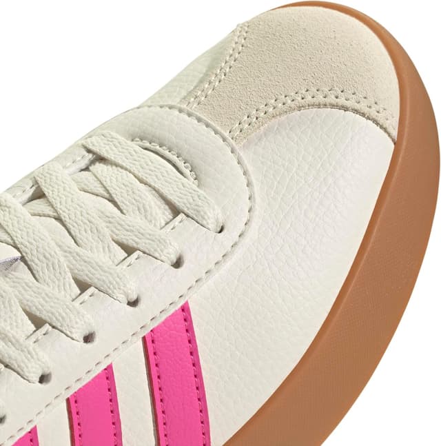 Detalle de adidas Women’s VL Court 3.0 trainers for everyday wear