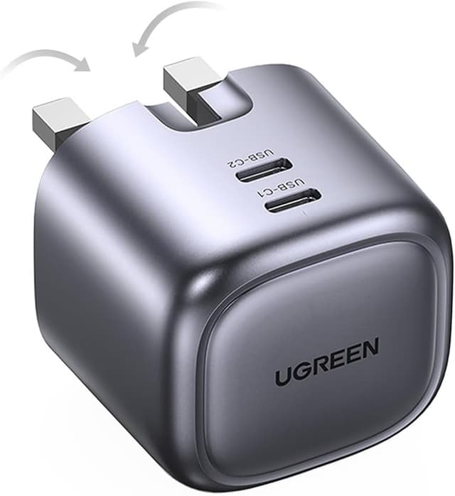 Detalle de UGREEN Nexode 45W USB‑C charger with dual PD ports