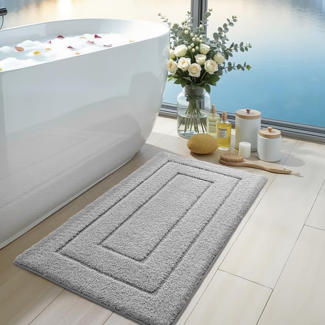Detalle de Tapis de salle de bain DEXI antidérapant 50 x 80 cm en microfibre gris clair, extra épais