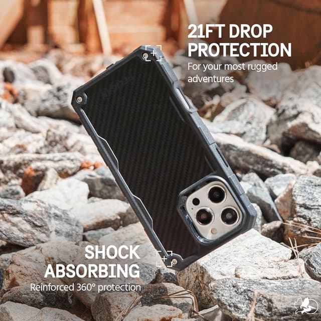 Detalle de Pelican Shield iPhone 16 Pro Case Carbon