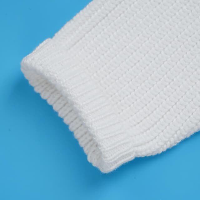 Detalle de EFOGEP unisex first birthday knitted sweater top with “One” embroidery detail