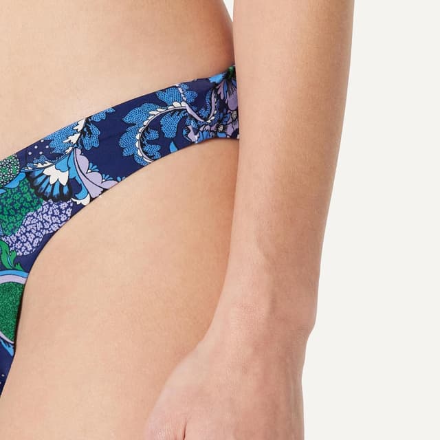 Detalle de Bas de bikini Amazon Essentials Femme à taille basse et échancré
