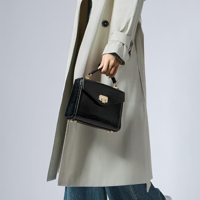 Detalle de VICTORIA HYDE Borsa a tracolla vintage vegana in vera pelle con doppio scomparto e tracolla regolabile