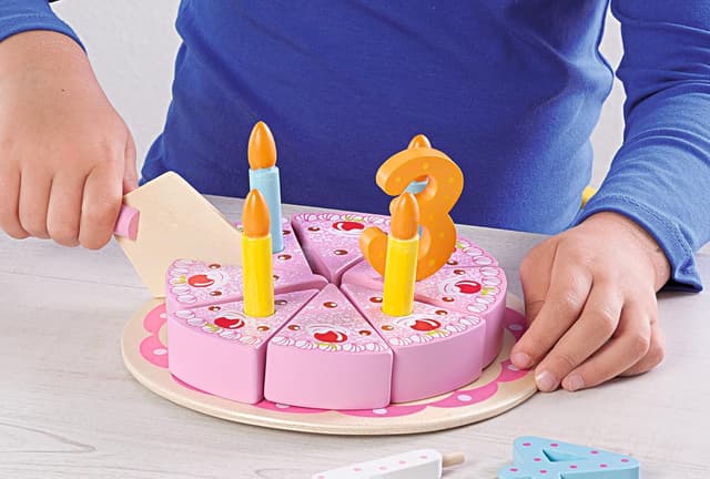 Detalle 2 de Eichhorn torta di compleanno in legno 20 cm