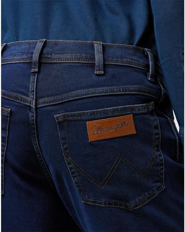 Detalle 2 de Wrangler Men’s W121 Jeans with straight leg fit