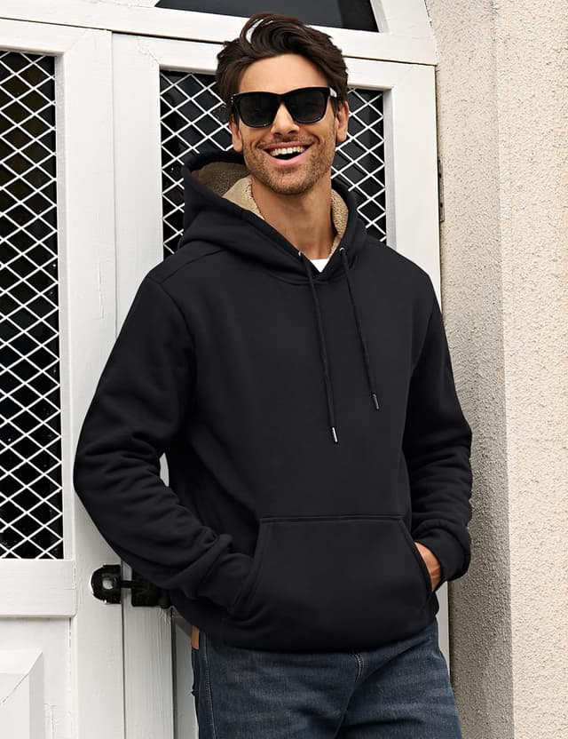 Detalle de MAGCOMSEN Heavy Sherpa Hoodie