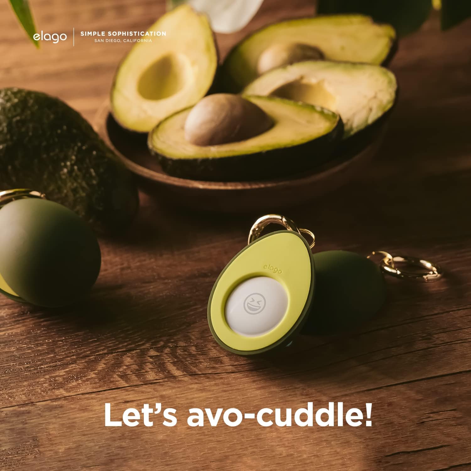 Thumbnail 1 de elago Coque Avocado pour Apple AirTag (compat. 2e & 1re gén) — étui porte-clés de protection contre les chutes (vert)