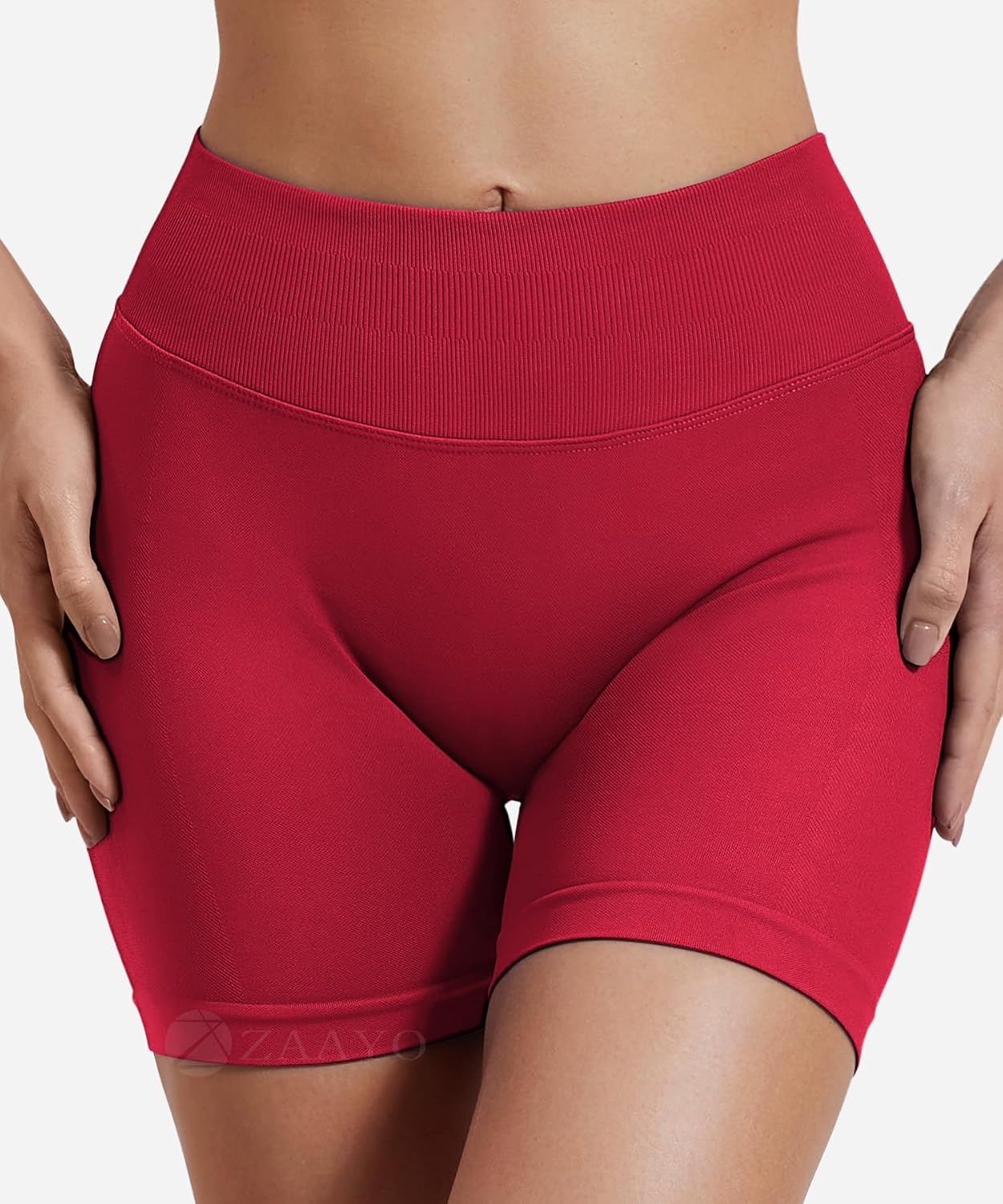 Detalle 2 de ZAAYO Damen Sport Shorts Hidden Scrunch 4,5"