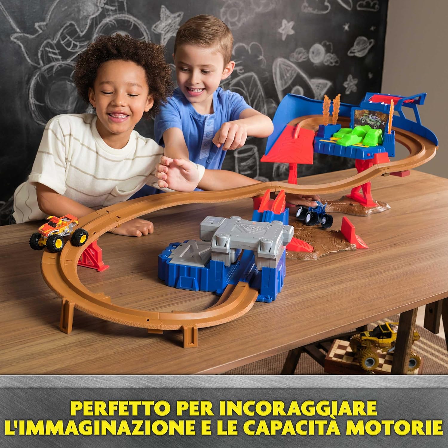 Thumbnail 4 de Monster Jam Set Supercharge Speedway con Megalodon e El Toro Loco 1:64 – Pista illuminata e mezzi die-cast