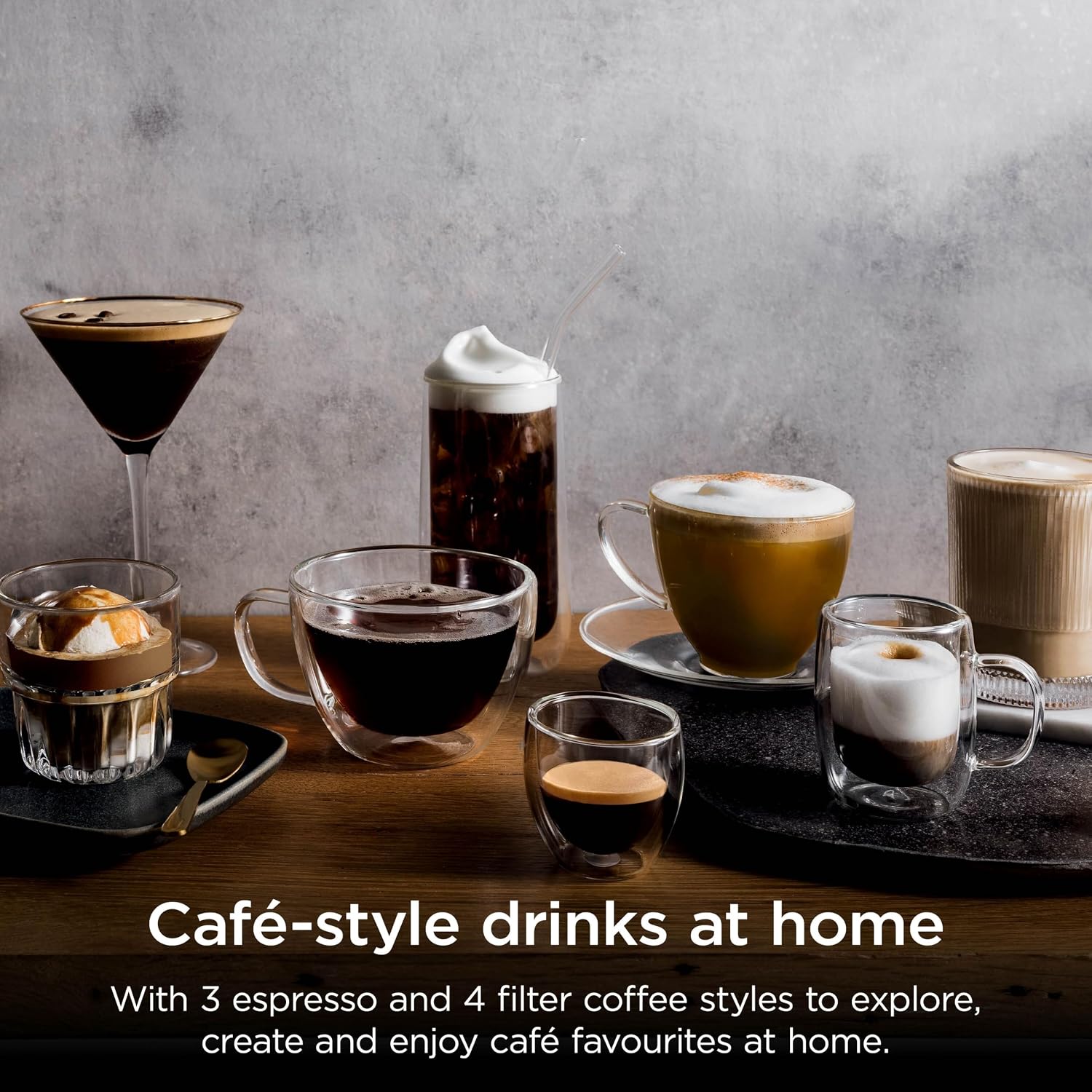 Detalle 2 de Ninja Luxe Premier 3-in-1 Coffee Machine (Gun Metal ES601UKGM) with built-in grinder and milk frother