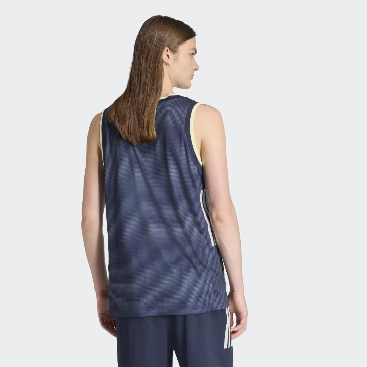 Thumbnail 1 de adidas Camiseta Real Madrid Baloncesto 2025-2026 👕