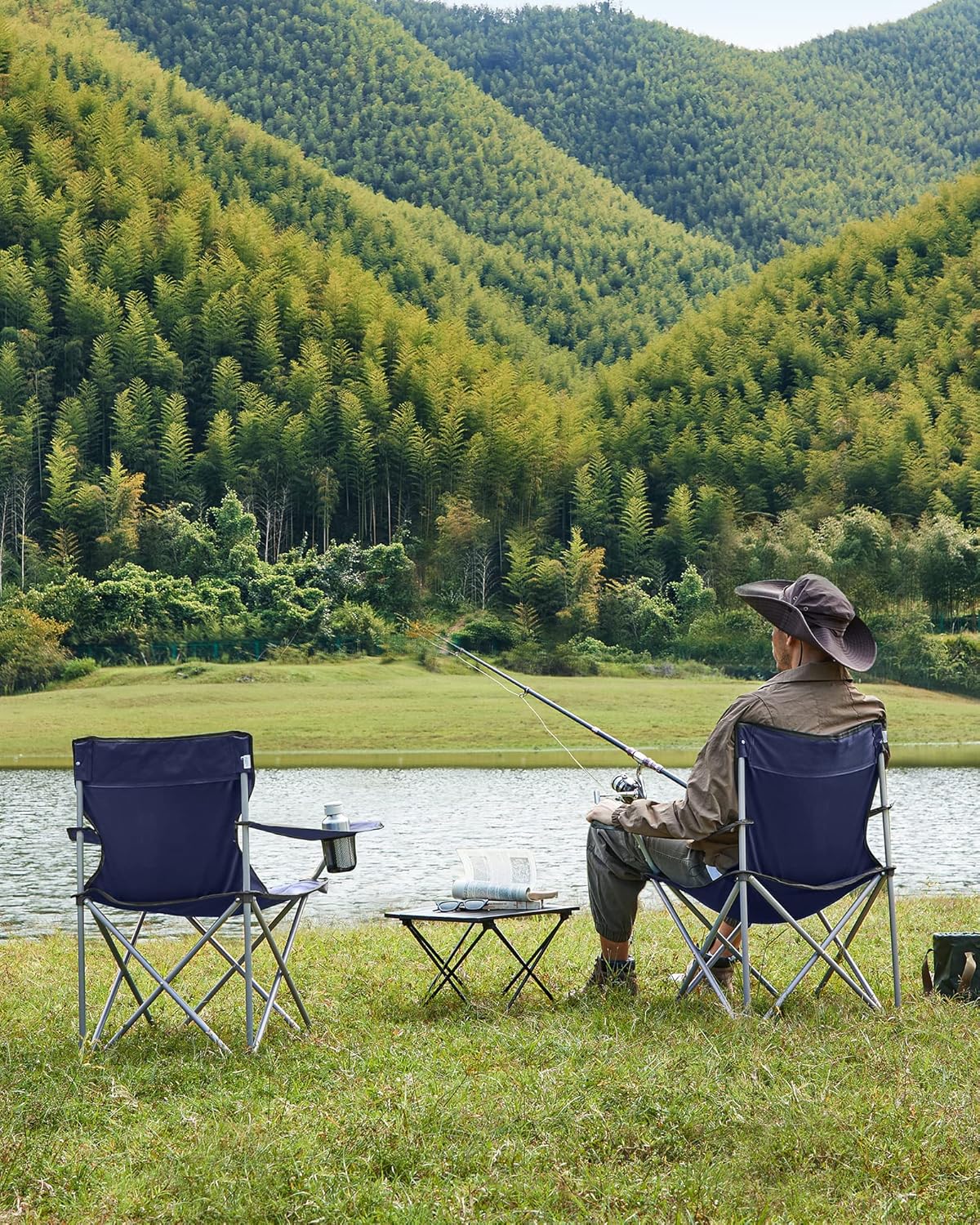 Thumbnail 6 de SONGMICS Chaise pliante de camping GCB01IN (lot de 2) – 120 kg, portable, avec accoudoir et porte-gobelet