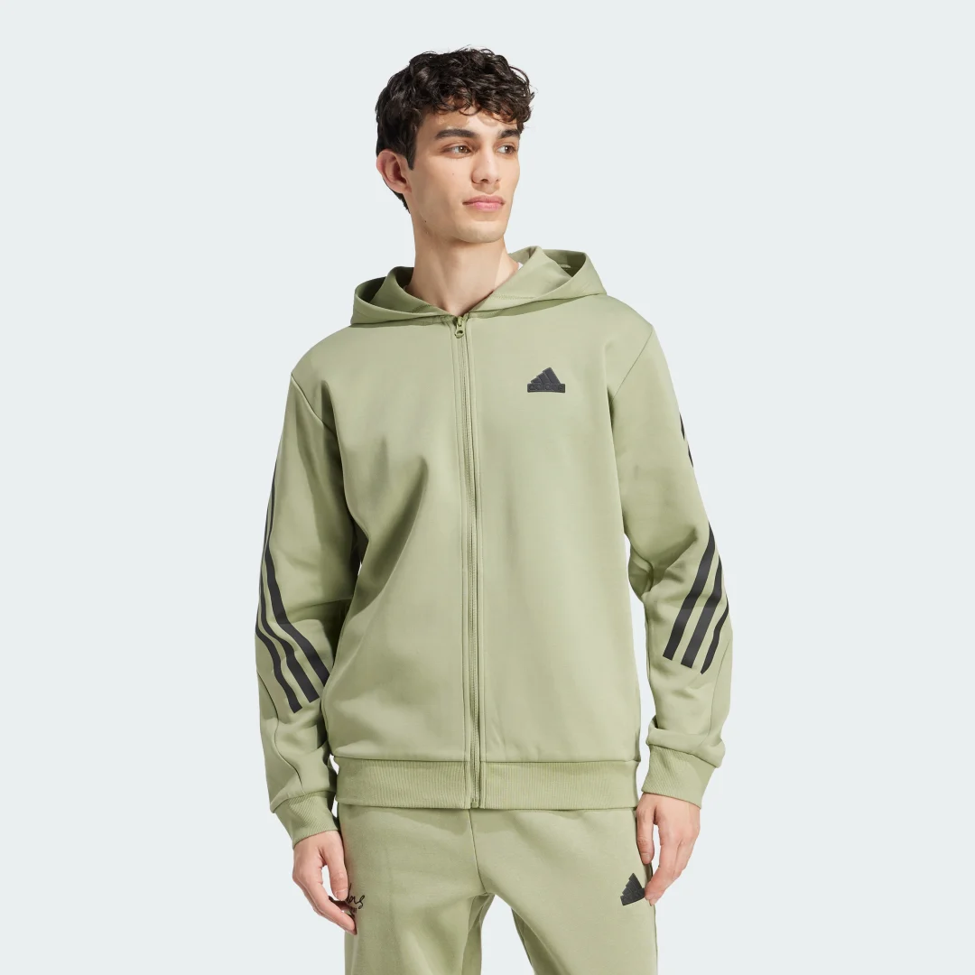 Detalle de Chaqueta con capucha Future Icons 3 bandas de Adidas — estilo y comodidad en verde