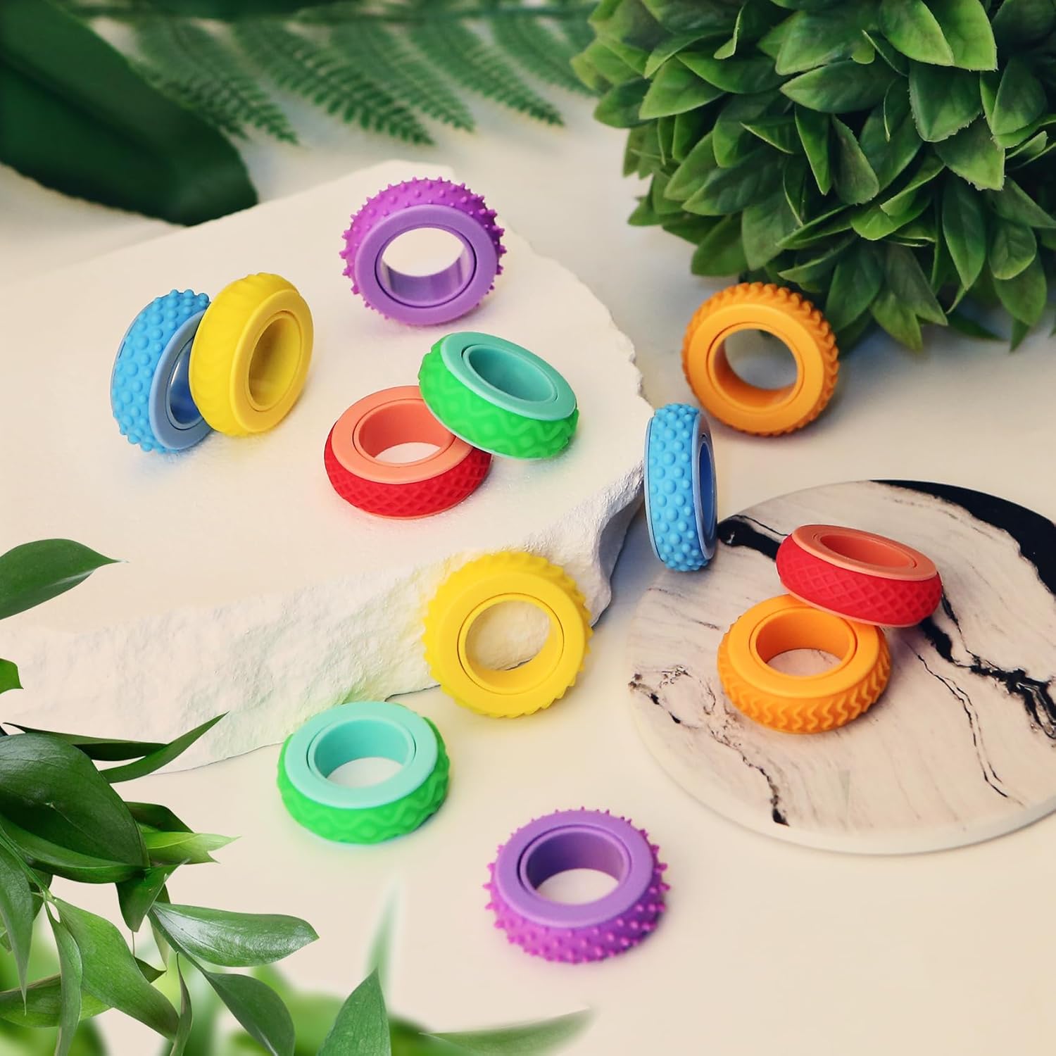 Thumbnail 3 de Fidget Ring Toys: 36 sensorische Ringe mit 6 Texturen – lautlos zur Angstbewältigung, ADHD und Autismus