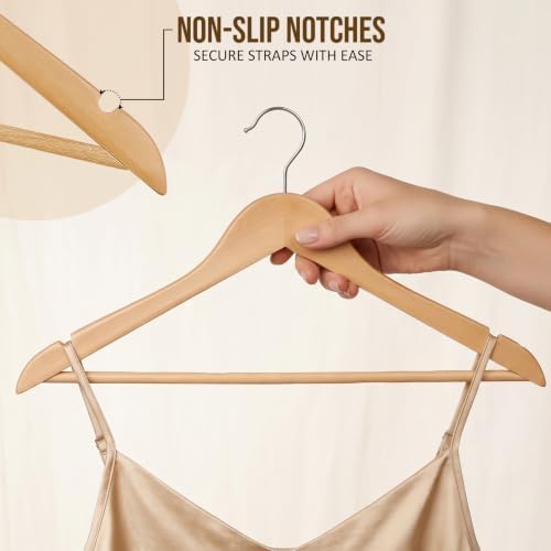 Detalle de Utopia Home Wooden Hangers, 30-Pack, Natural Wood with 360° Rotating Hooks