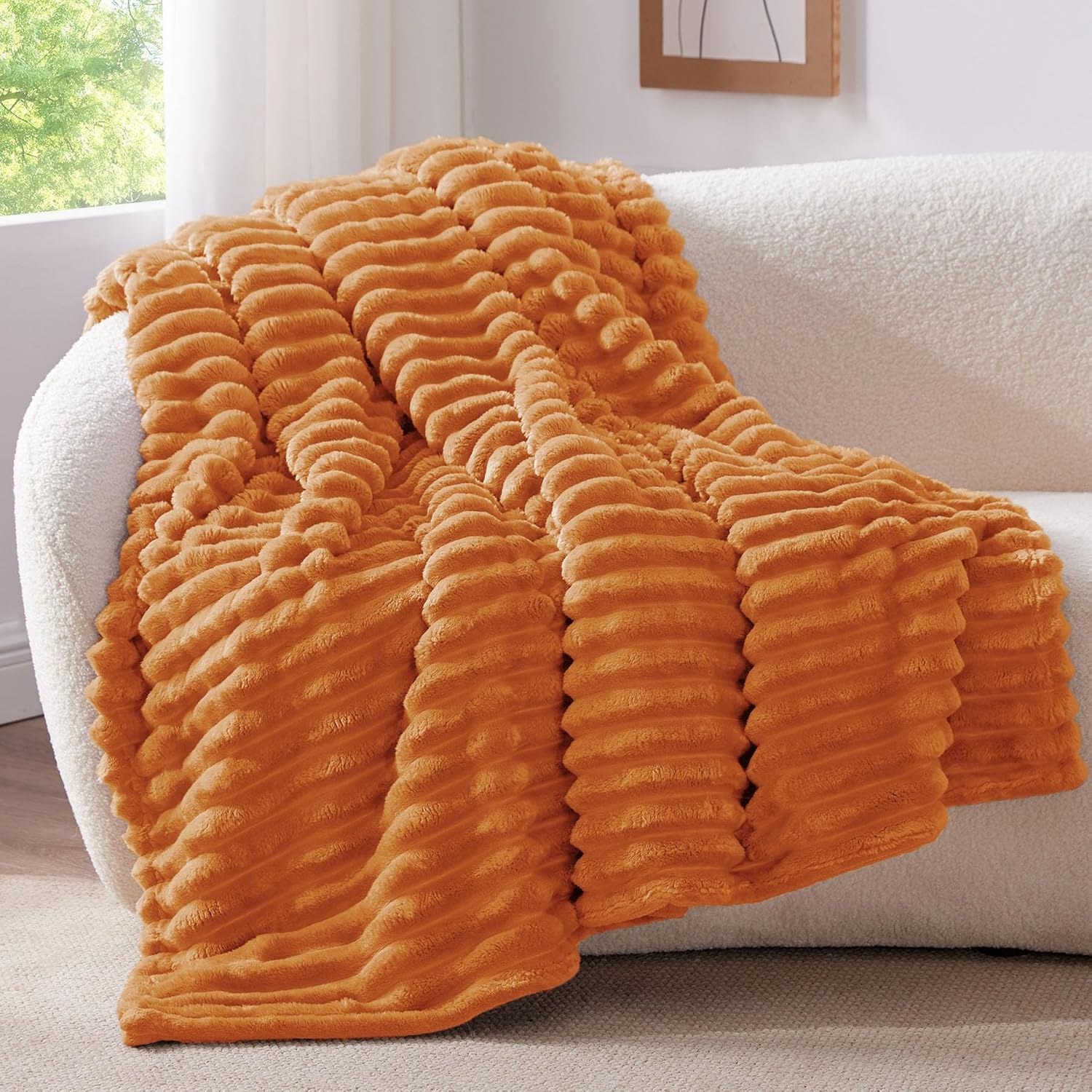 Detalle de BEDELITE Fall Throw Blanket for Couch – 300GSM Soft, Warm Fluffy Fleece, 50"x60", Burnt Orange Striped