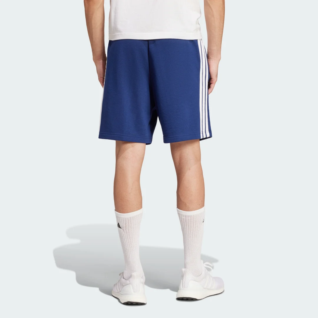 Detalle 2 de Pantalón corto 3 bandas de Adidas — color azul, comodidad para entrenar y vestir