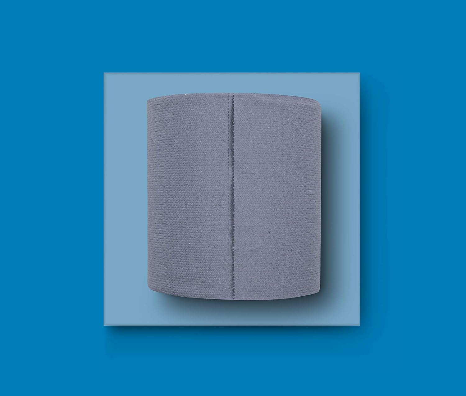 Detalle 2 de AmazonCommercial Papierwischtücher 2-lagig, 6 Rollen