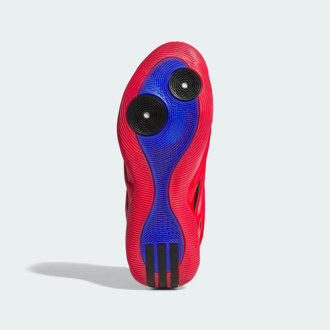 Detalle de Zapatilla Harden Volume 9 de Adidas: ¿merece la pena para baloncesto en pista roja