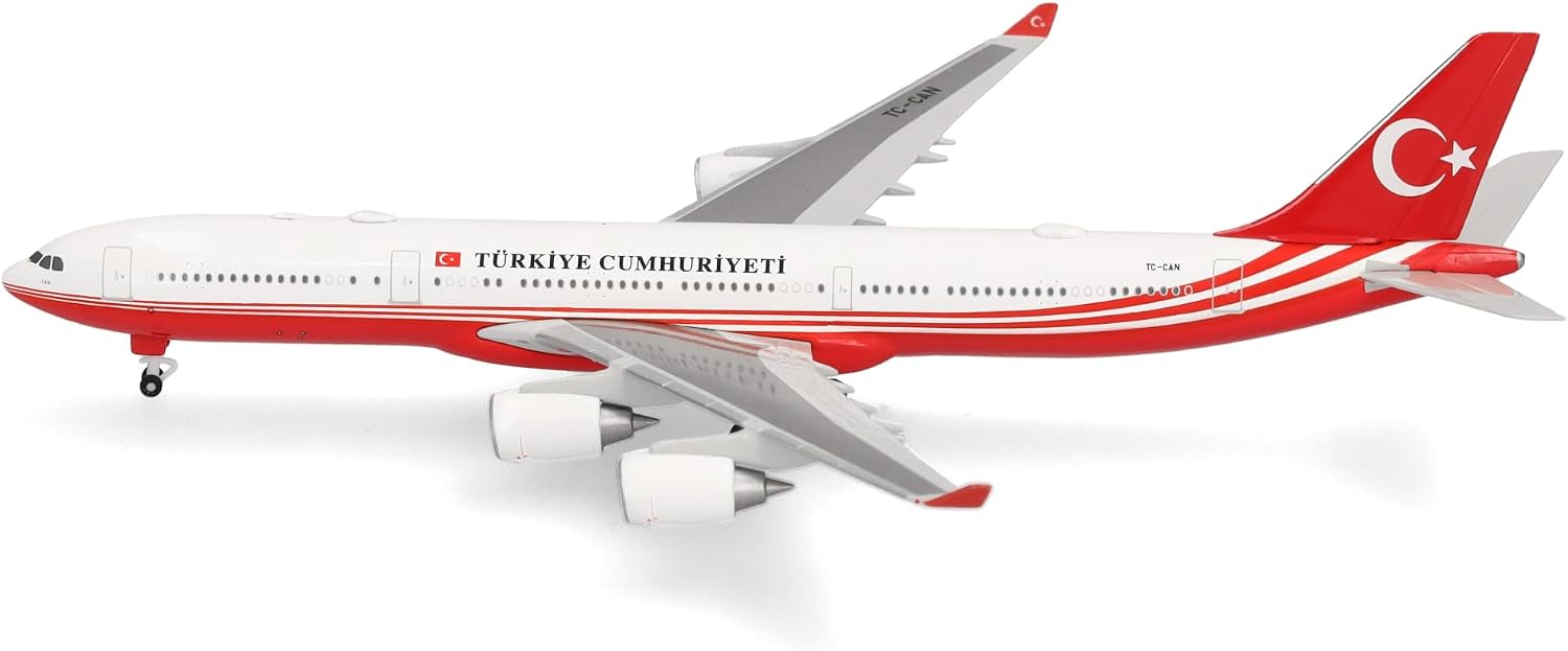Detalle 2 de Herpa 538930 – model samolotu Airbus A340-500 Turkey Government, metal, 1:500