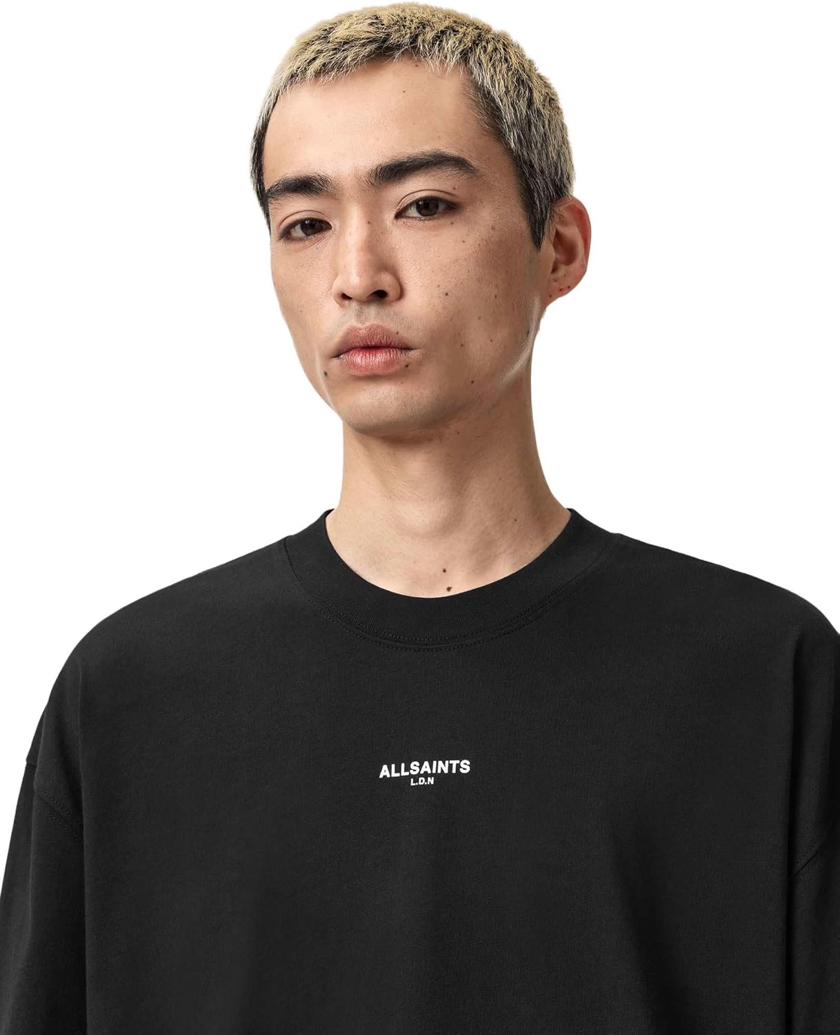 Detalle 2 de Allsaints Mikro SS Crew T-Shirt Uomo — T-Shirt oversize a manica corta con girocollo
