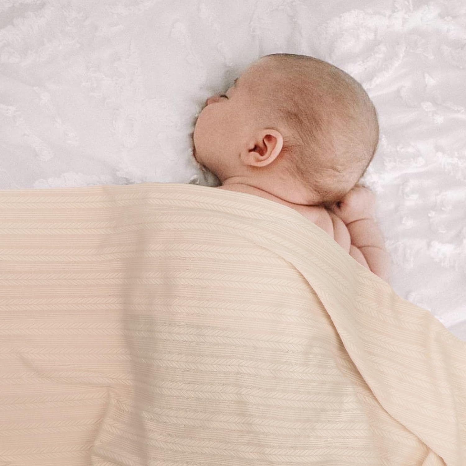 Detalle 2 de DRESHOW Newborn Receiving Blanket Toddler Warm with Matching Bow Hat and Bow Headband