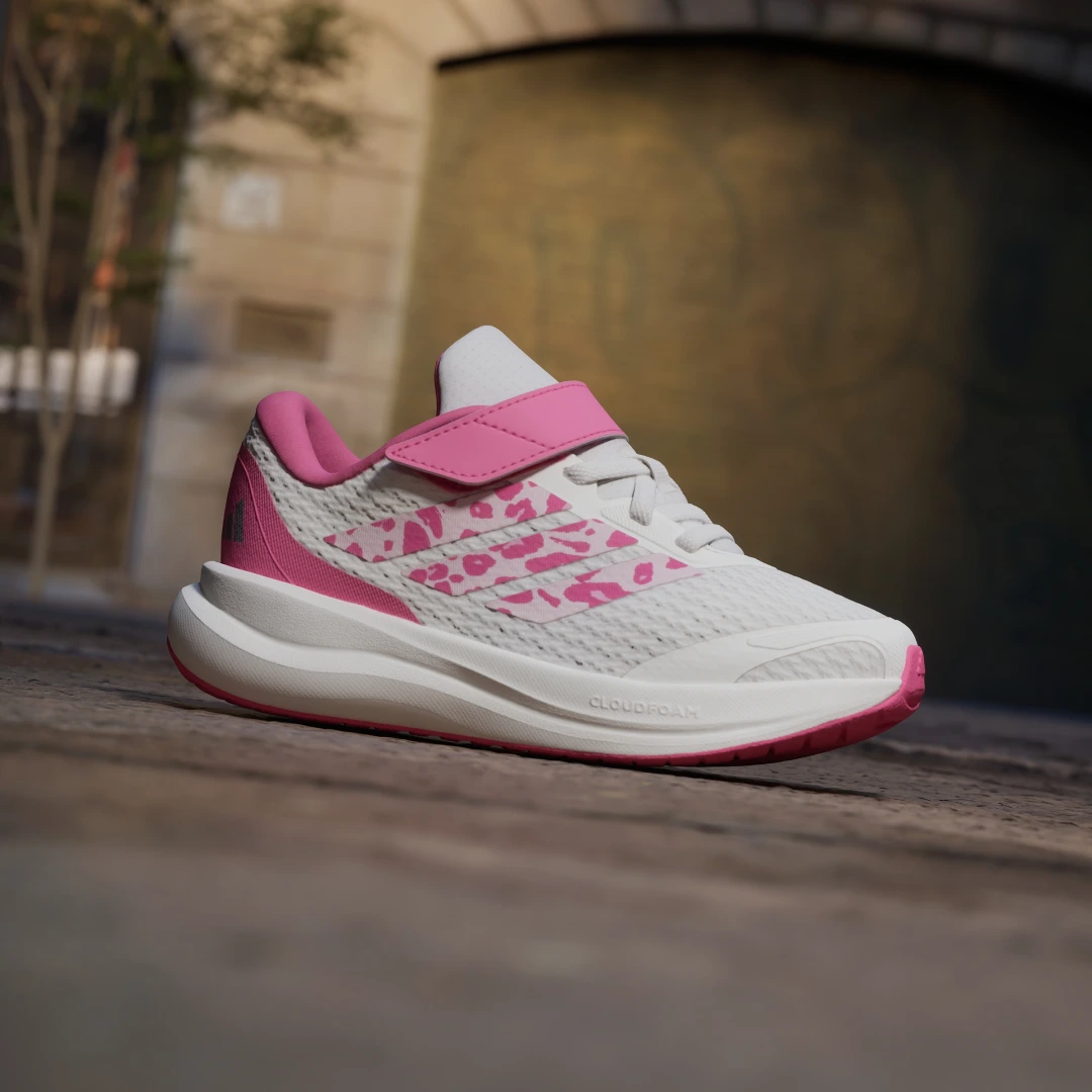 Detalle de Zapatilla RUNFALCON 6 de Adidas – color Blanco