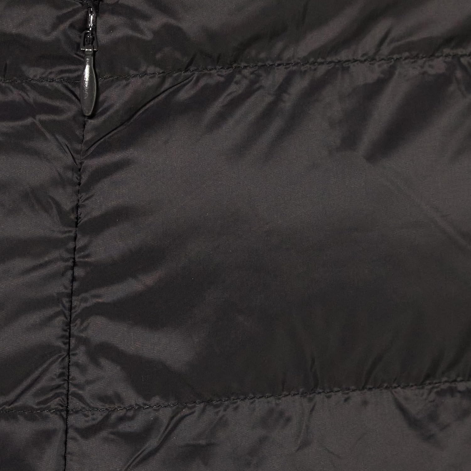 Thumbnail 6 de Amazon Essentials Women's Lightweight Water-Resistant Packable Hooded Puffer Coat (Plus Size)