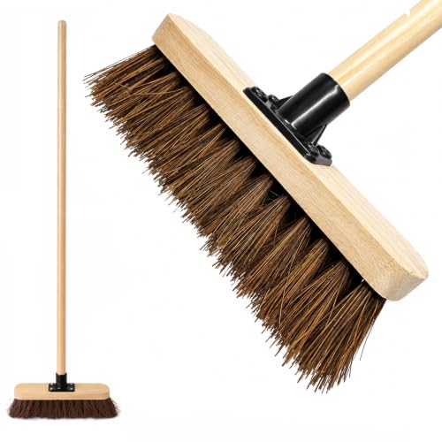 Detalle de 10” Outdoor Garden Broom with Wooden Handle by ED LINEN – Heavy-Duty Bassine Bristles