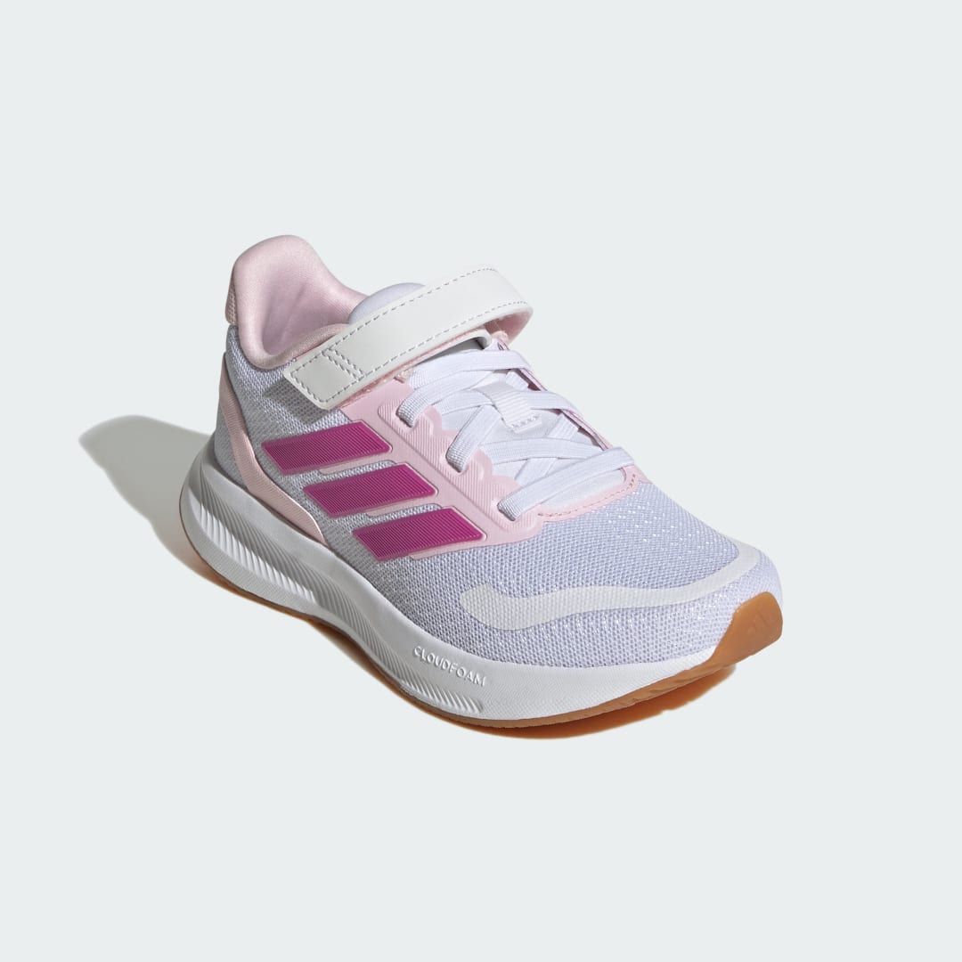 Detalle 2 de Zapatilla Runfalcon 5 Kids de Adidas: comodidad y estilo para los peques