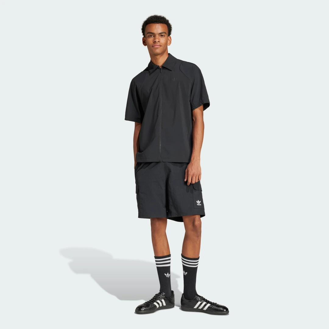Thumbnail 2 de Pantalón corto Trefoil Essentials Woven Cargo de adidas en negro