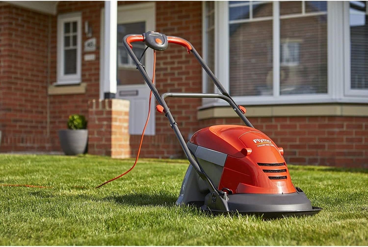 Thumbnail 6 de Flymo Hover Vac 250 25cm electric hover mower