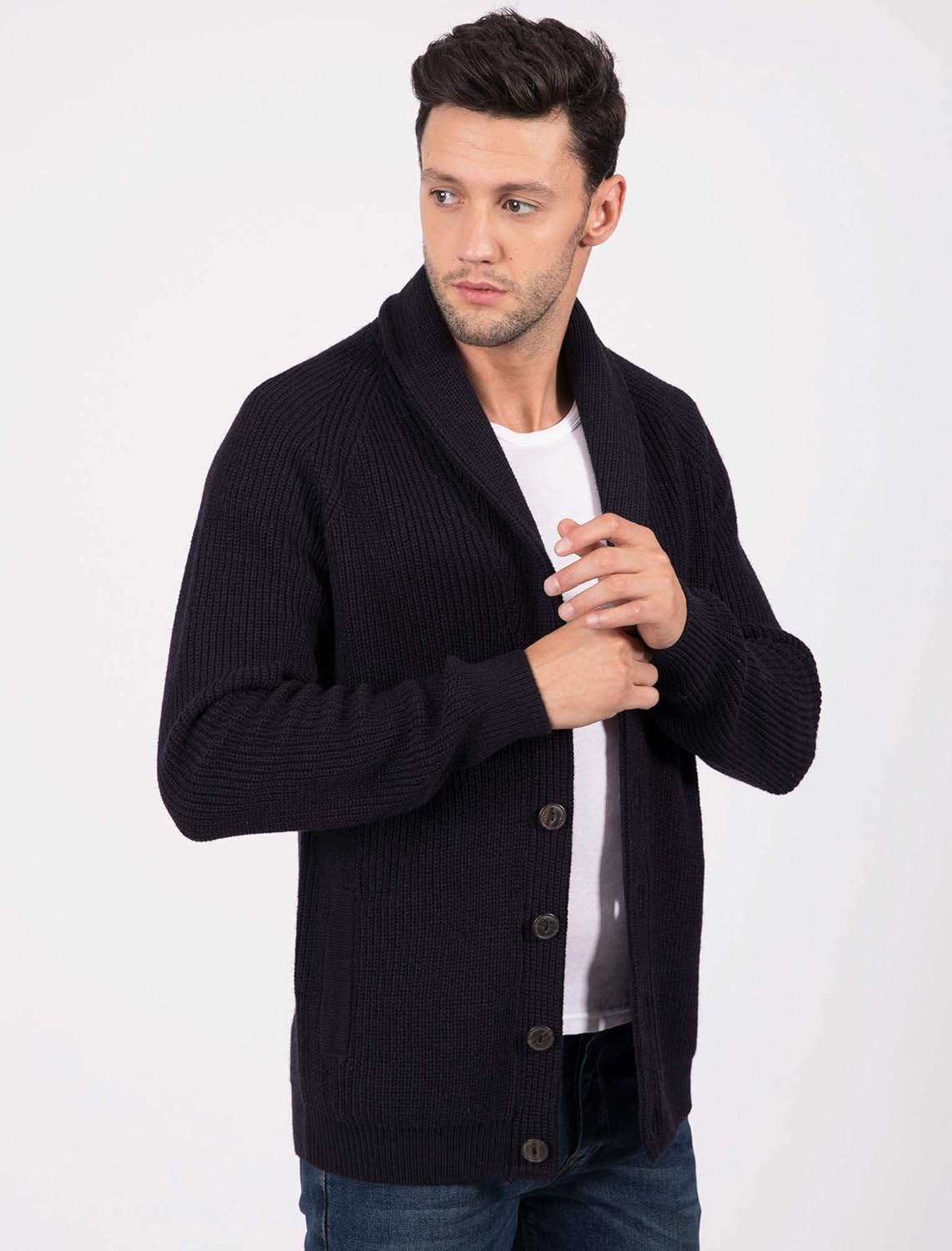 Detalle 2 de Tokyo Laundry Men’s Knitted Shawl Neck Cardigan – ribbed knit warmth with 5-button front