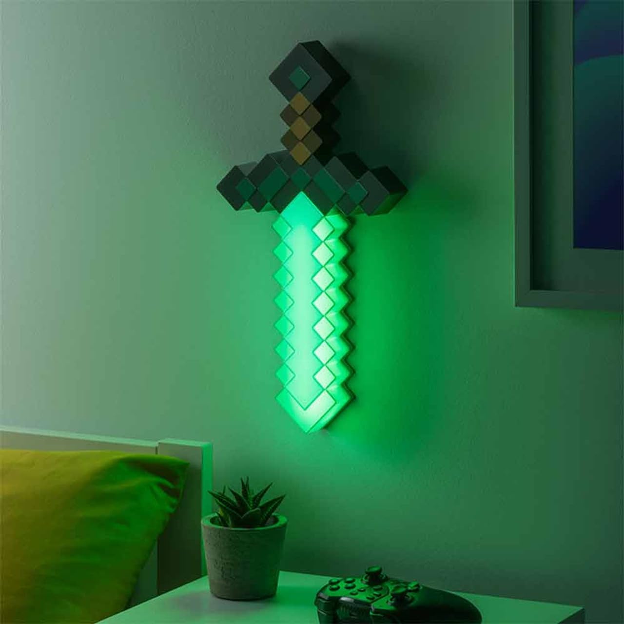 Thumbnail 3 de Minecraft Diamantschwert Licht – Offiziell lizenziertes Merchandise, 40 cm, 3 Lichtmodi mit Sound-Reaktion