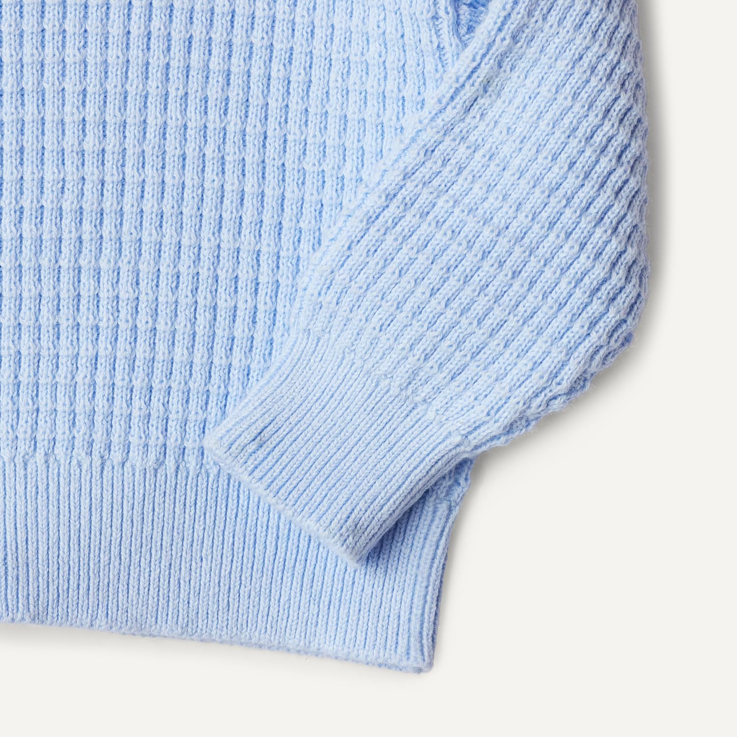 Detalle de Amazon Essentials x Sofia Grainge Set: maglie e canotte in cotone lavorato all’uncinetto, Mommy & Me