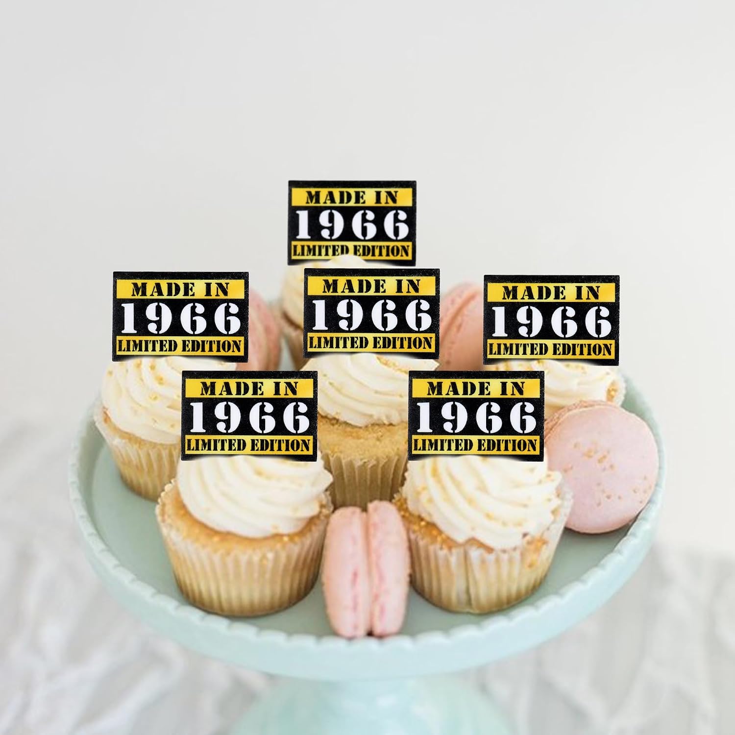 Detalle 1 de Ercadio 50-Count Edible 1966 Birthday Toppers, Pre-Cut Rice Paper