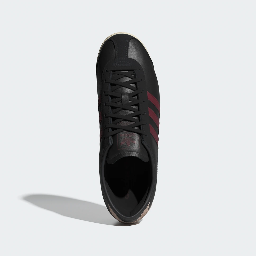 Detalle 2 de Zapatilla Italia 70s de Adidas: versatilidad retro en color negro