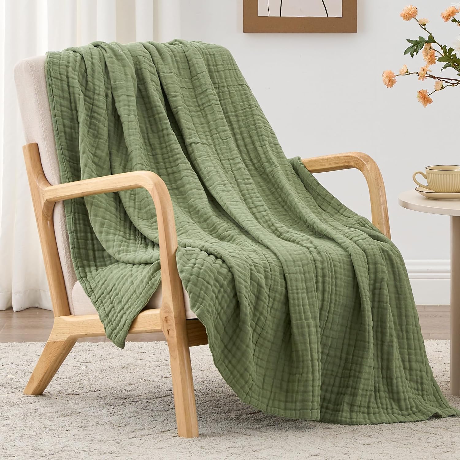 Detalle de Love's Cabin 100% Cotton Muslin Blanket (6-Layer) – Twin 60 x 80 Inches, Sage Green