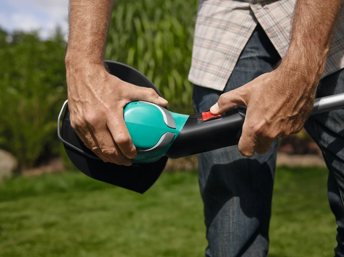 Thumbnail 2 de Bosch ART 27 450 W Trimmer