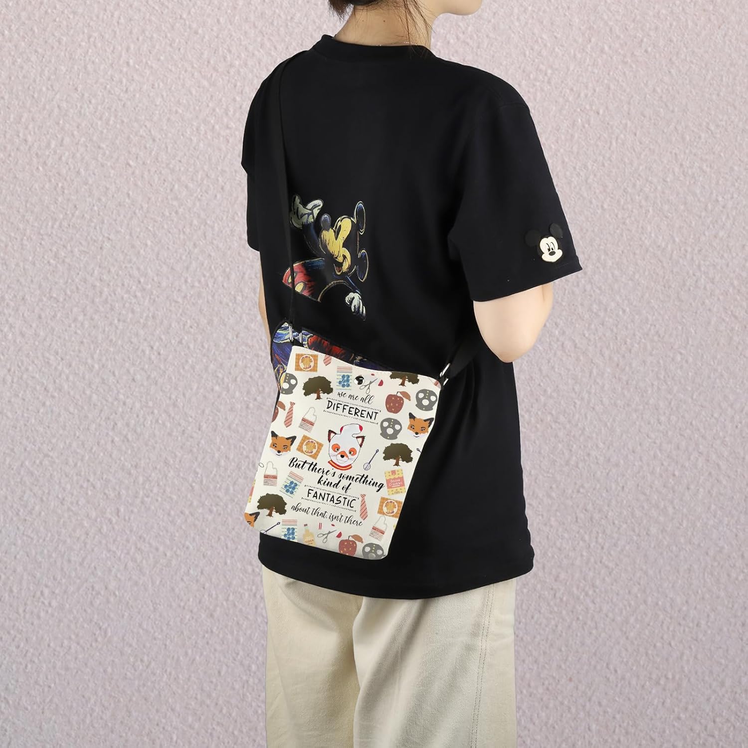 Detalle de Fantastic Fox Inspired Fox Tote Bag – A Practical Gift for Fox Lovers