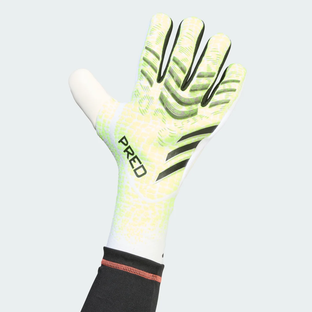 Detalle 2 de Guantes de portero Adidas Predator Pro en verde