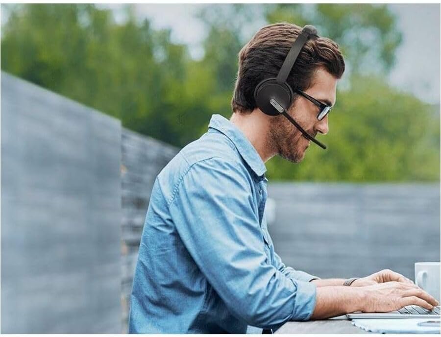 Thumbnail 1 de Yealink BH70 UC Wireless Headset, Bluetooth 5.2, Up to 35-Hour Talk Time