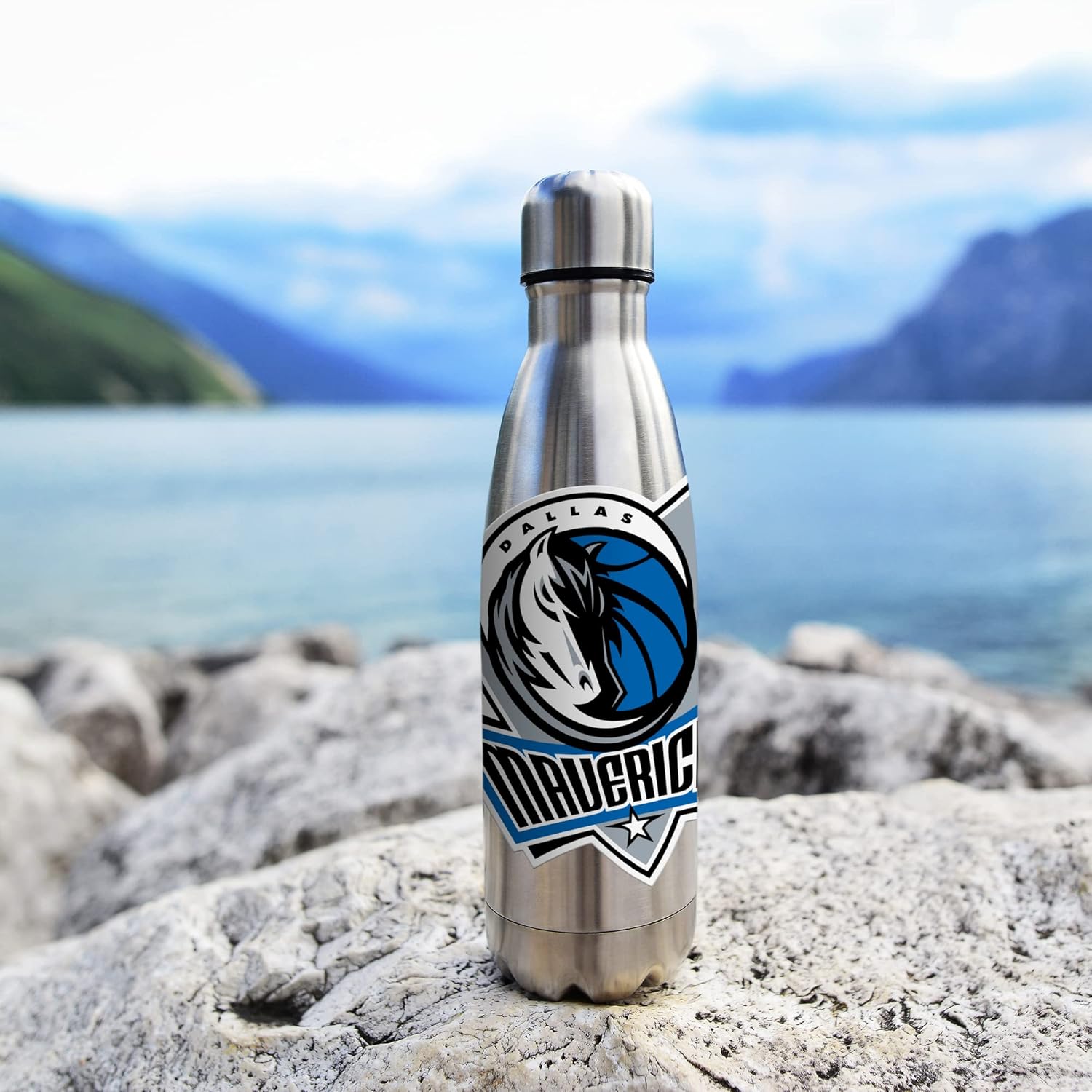 Thumbnail 3 de Rico Industries NHL Hockey Colorado Avalanche Resort 5" x 7" Vinyl Die-Cut Decal