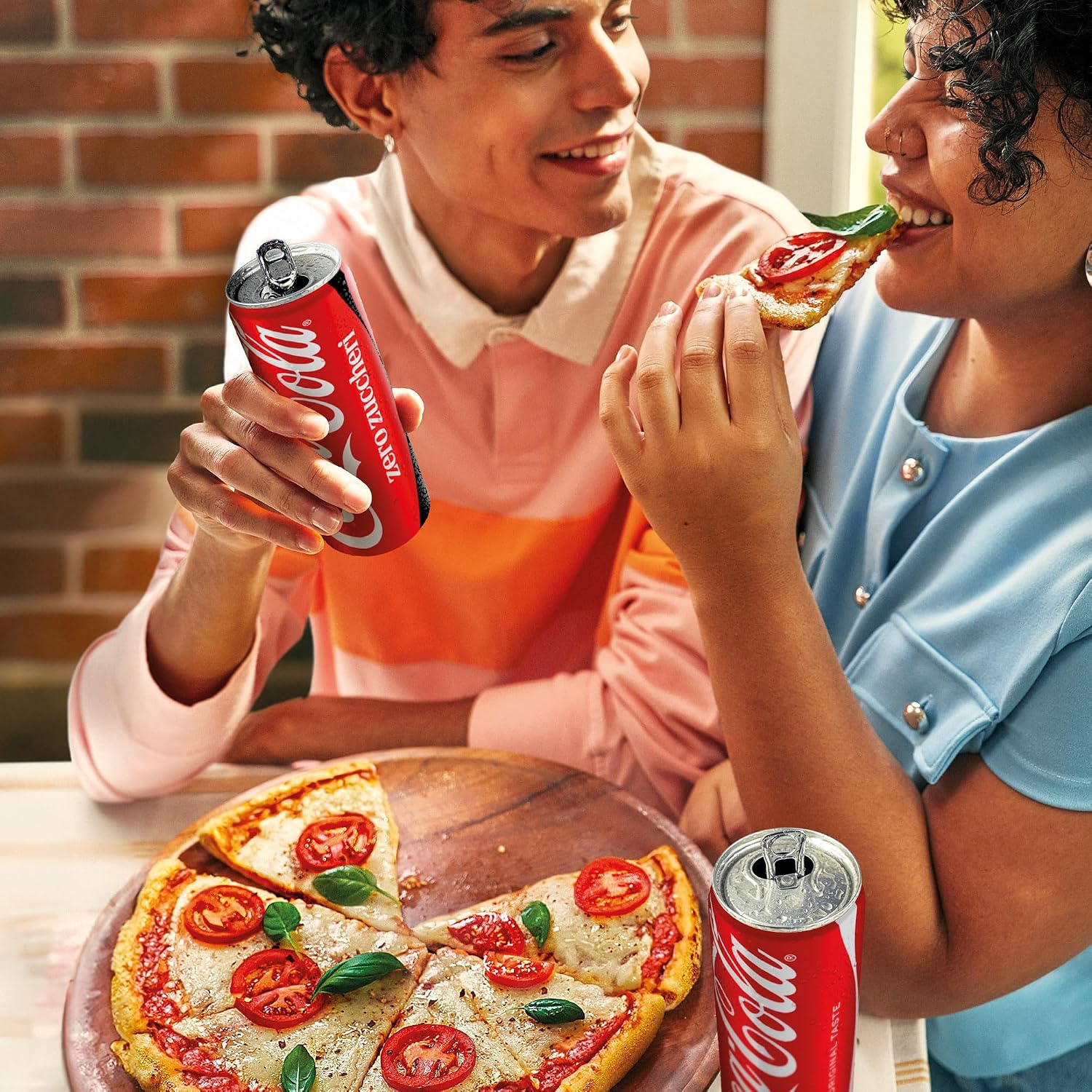 Detalle de Coca-Cola Zero Zuccheri – Tutto il gusto Coca‑Cola senza calorie, lattine da 24 x 330 ml